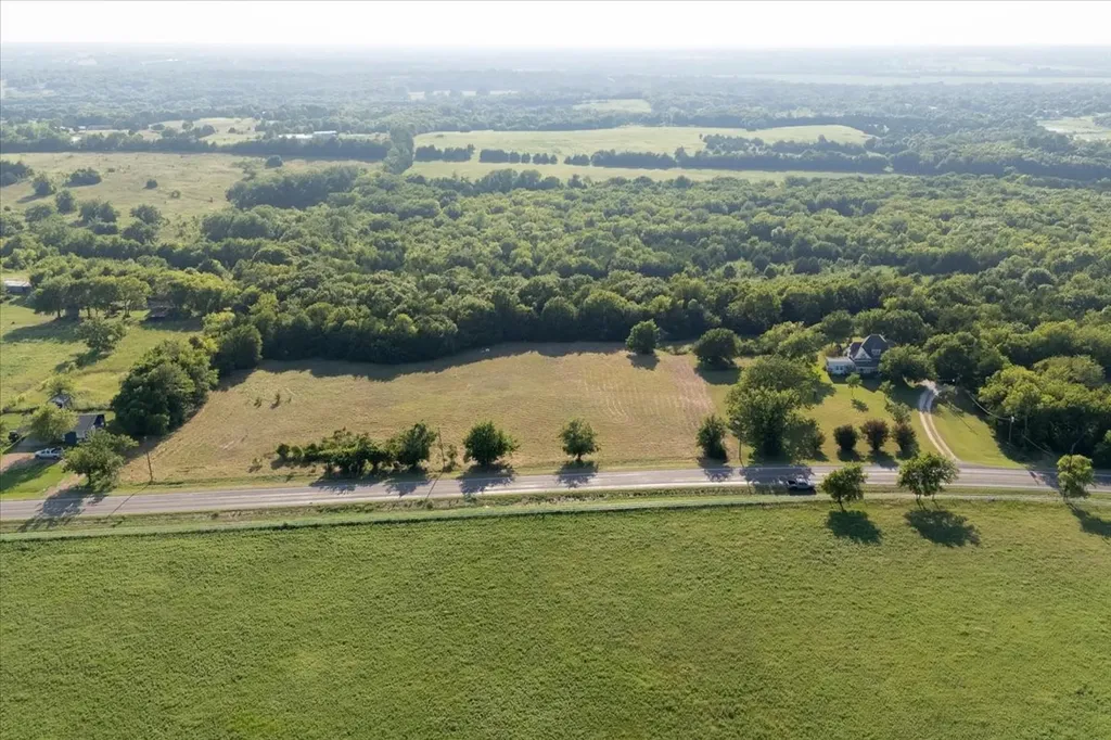 7472 State Hwy78 Bonham TX 75418