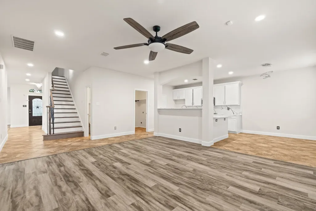 1937 Bradford Pear Square Little Elm TX 75068