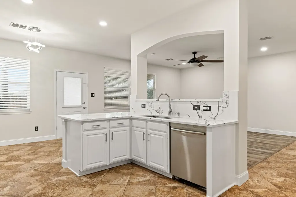 1937 Bradford Pear Square Little Elm TX 75068