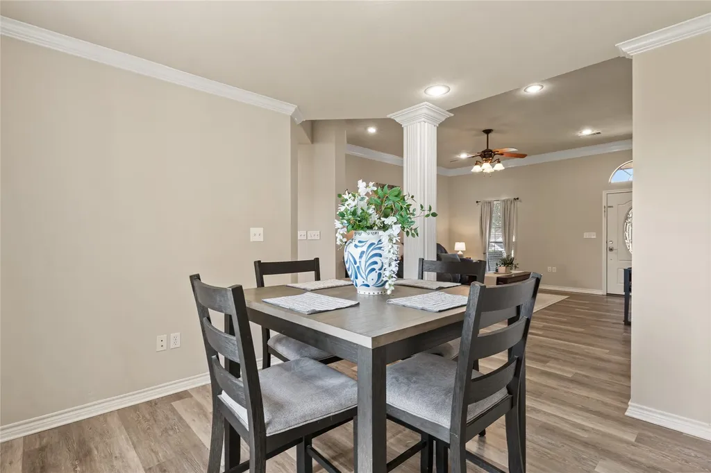 493 Rio Bonito Drive Robinson TX 76706