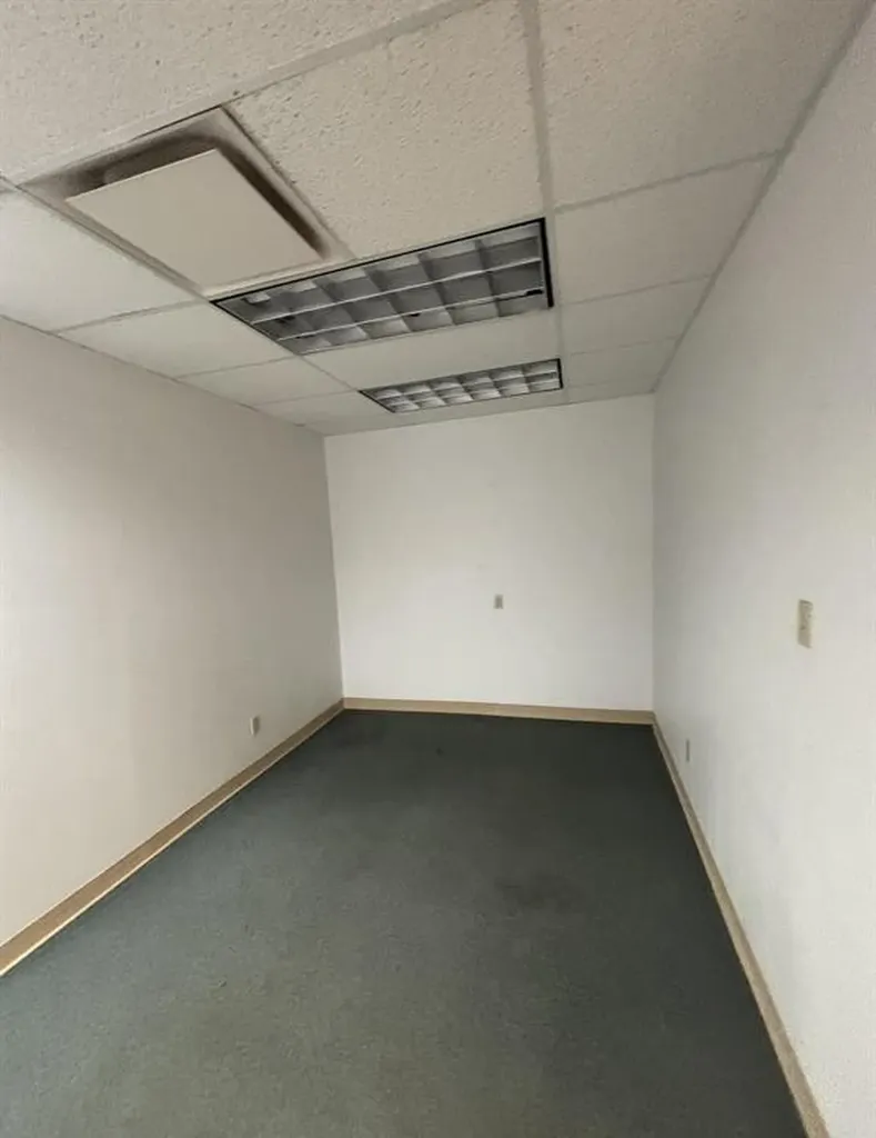 133 Jefferson Pittsburg TX 75686