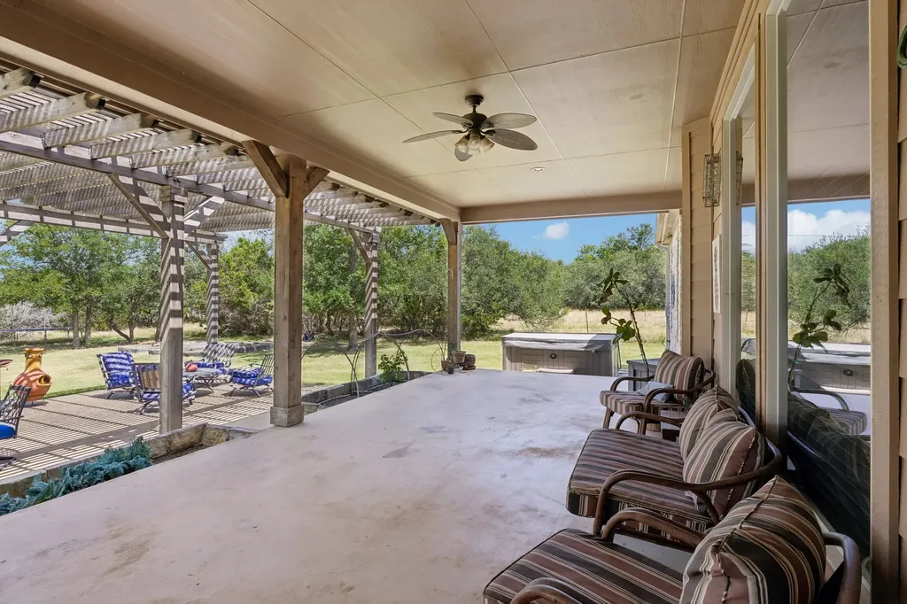 438 Patricia Road Georgetown TX 78628