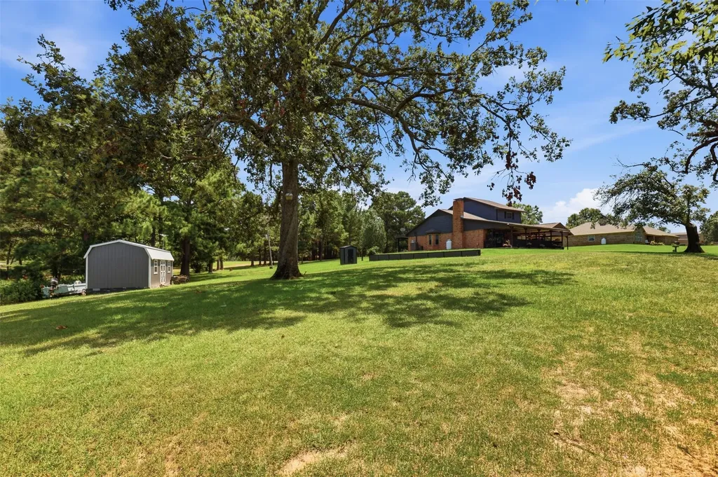 1994 Cr 2320 Pittsburg TX 75686