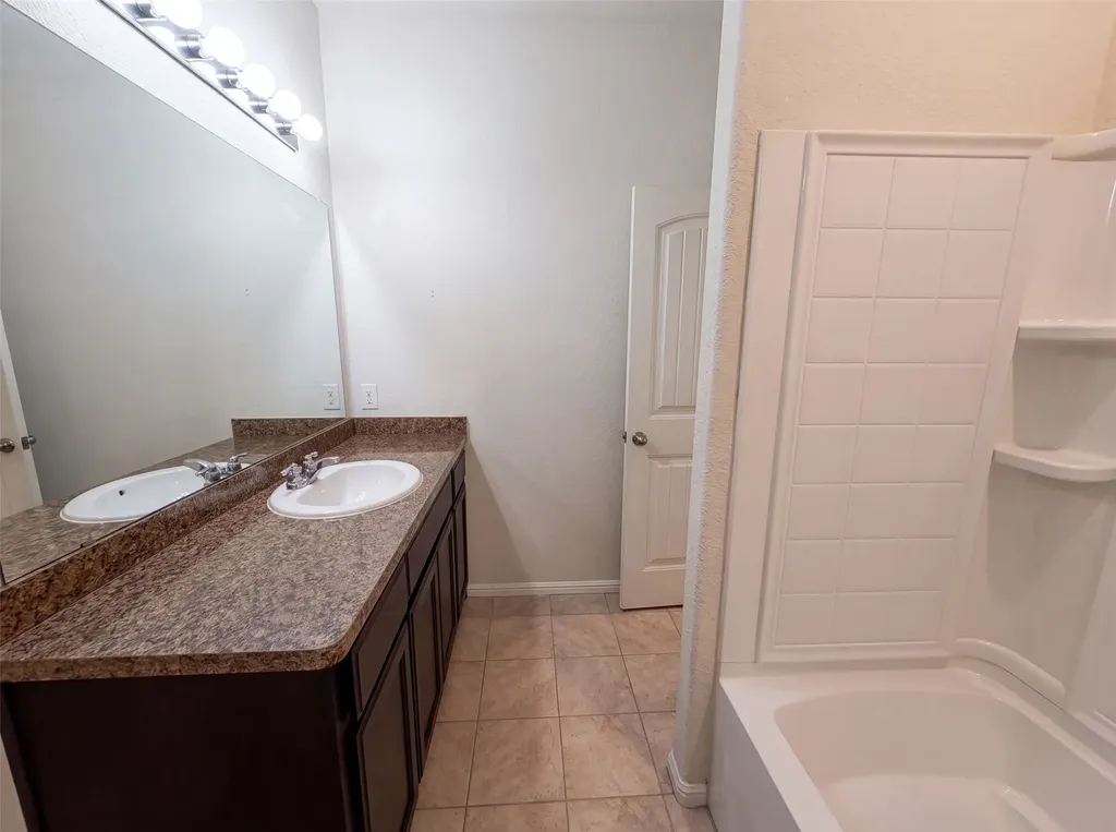 6337 Pontoon Street Fort Worth TX 76179