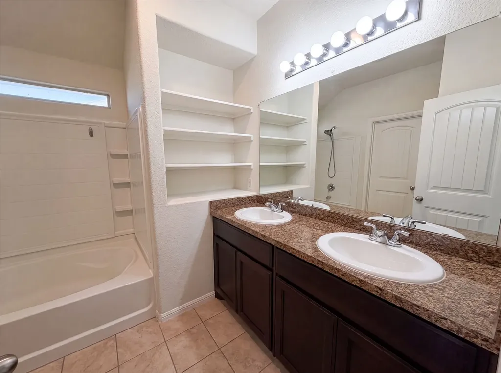6337 Pontoon Street Fort Worth TX 76179