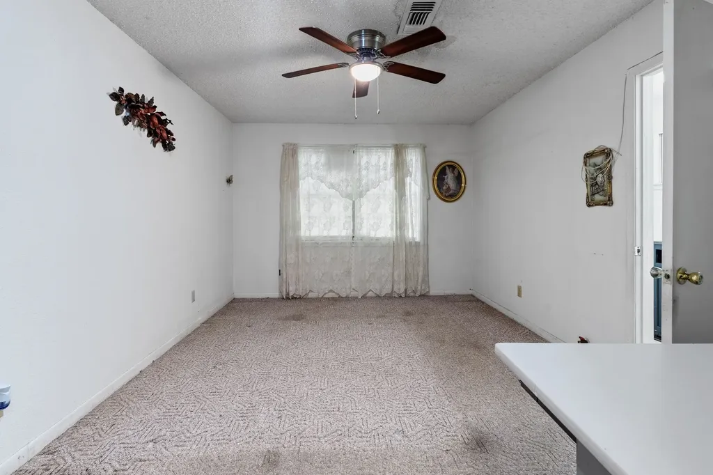 450 Rs County Road 4480 Point TX 75472