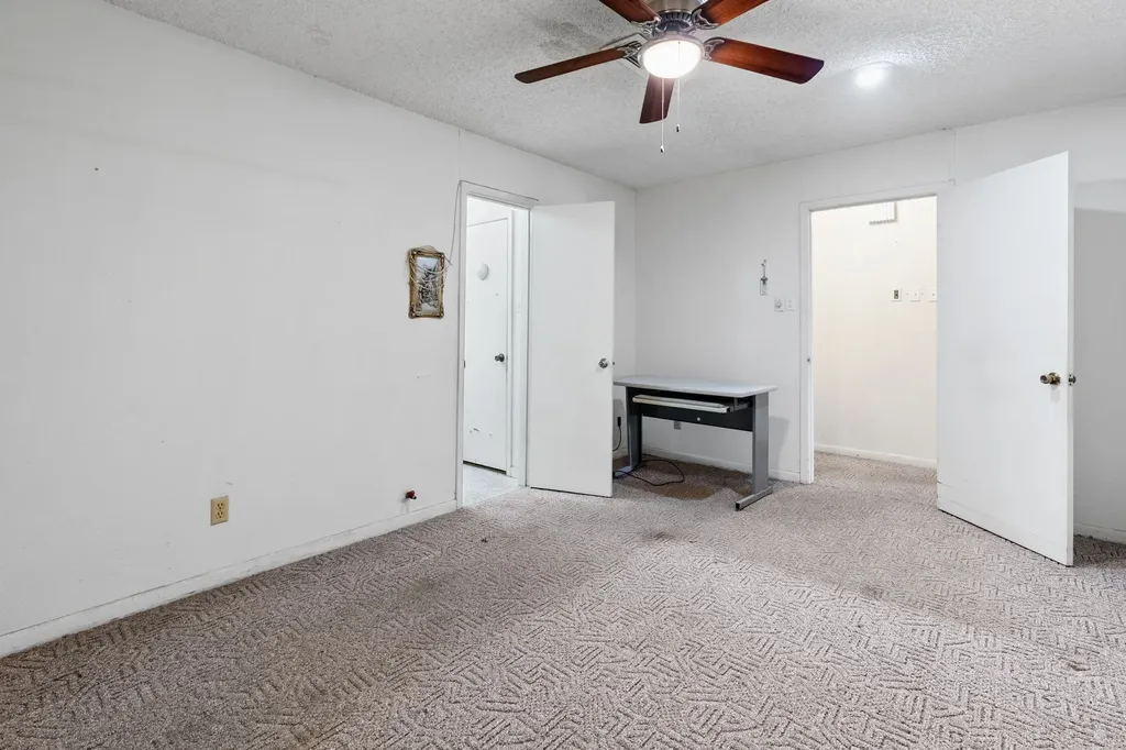 450 Rs County Road 4480 Point TX 75472