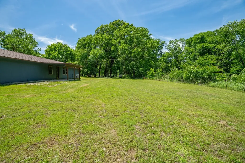 450 Rs County Road 4480 Point TX 75472