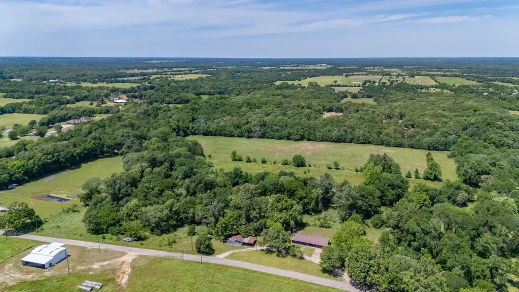 450 Rs County Road 4480 Point TX 75472