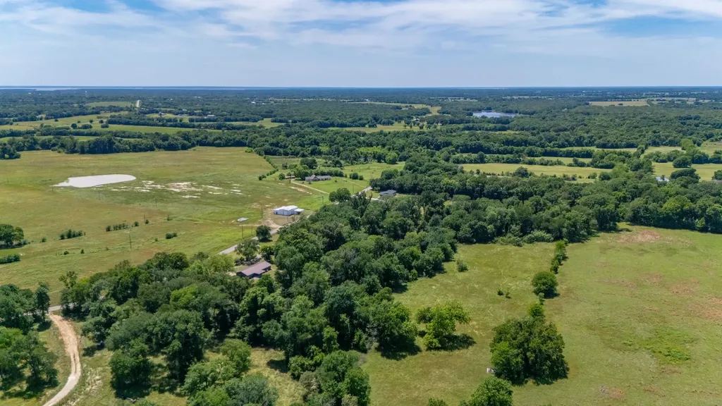 450 Rs County Road 4480 Point TX 75472