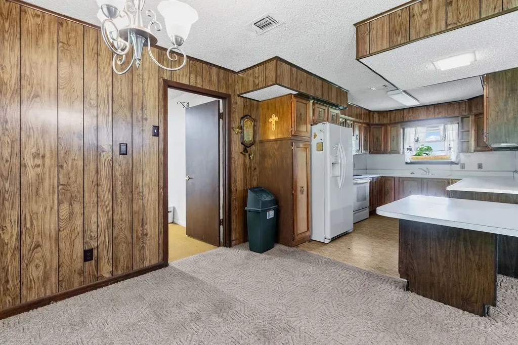 450 Rs County Road 4480 Point TX 75472