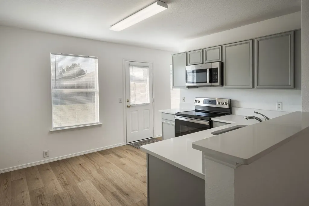 8924 King Ranch Drive Cross Roads TX 76227