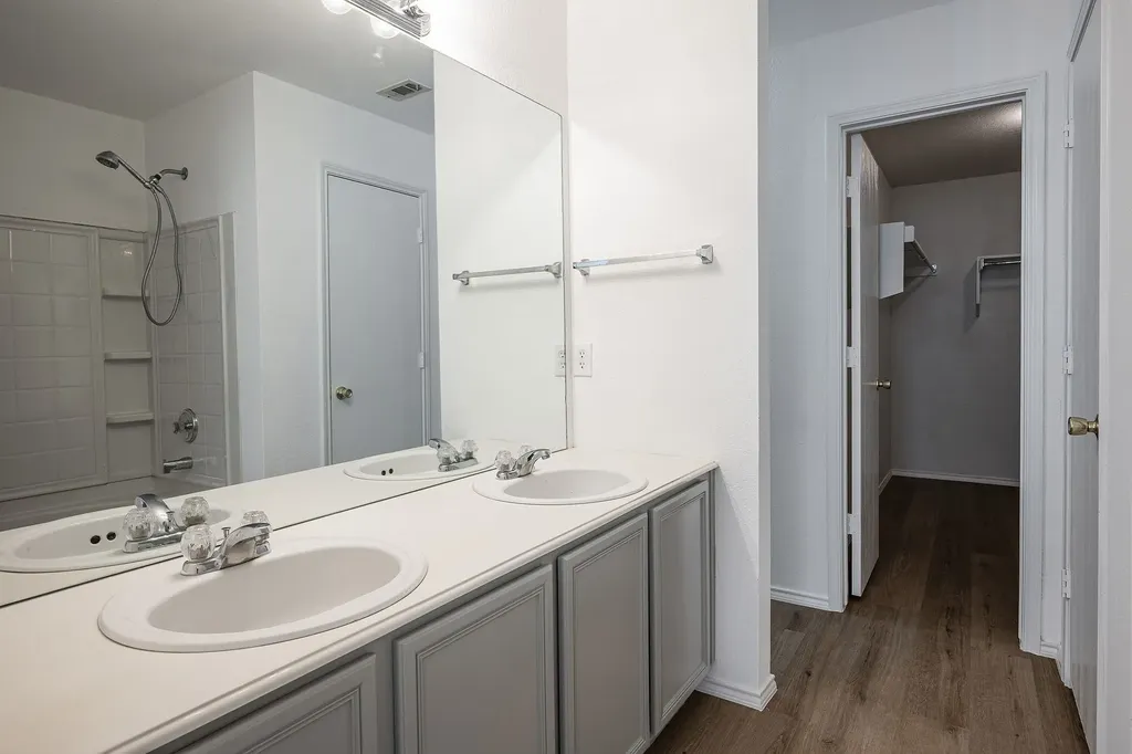 8924 King Ranch Drive Cross Roads TX 76227