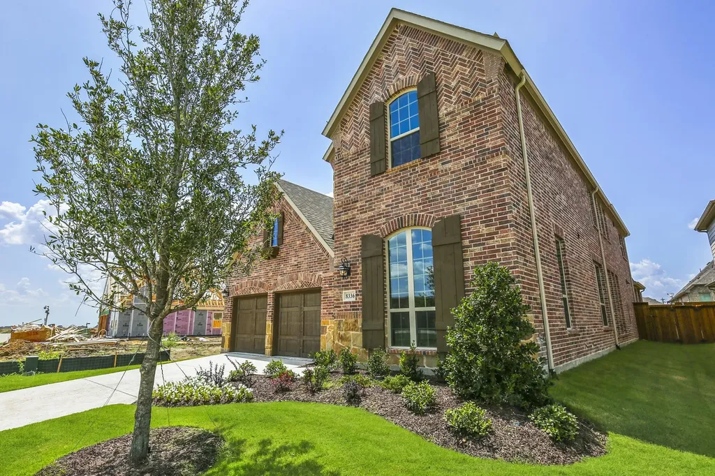 8336 Richmond The Colony TX 75056