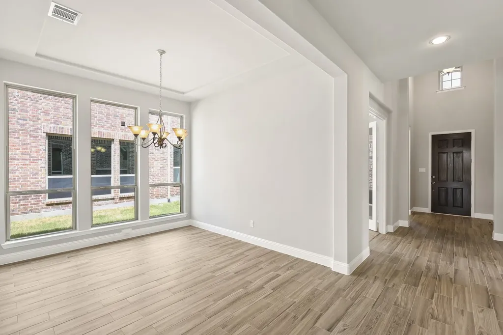 8336 Richmond The Colony TX 75056