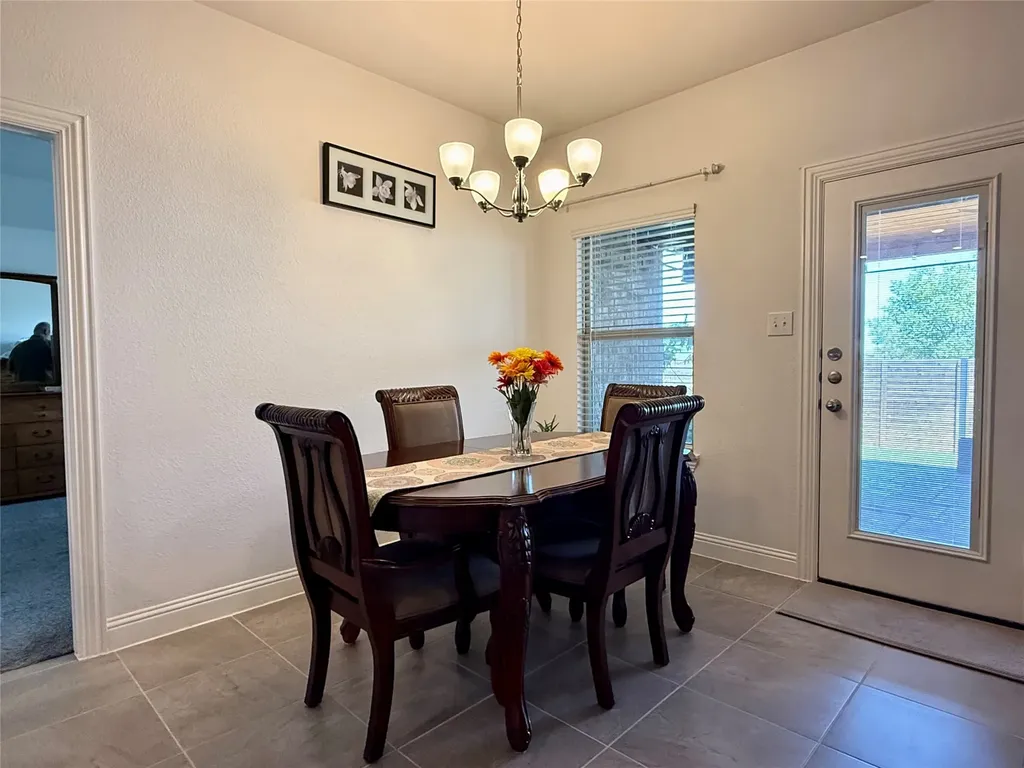 2704 Ainsworth Road Aubrey TX 76227