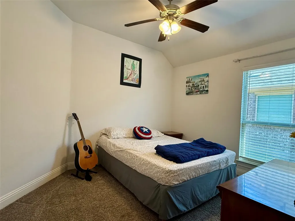 2704 Ainsworth Road Aubrey TX 76227