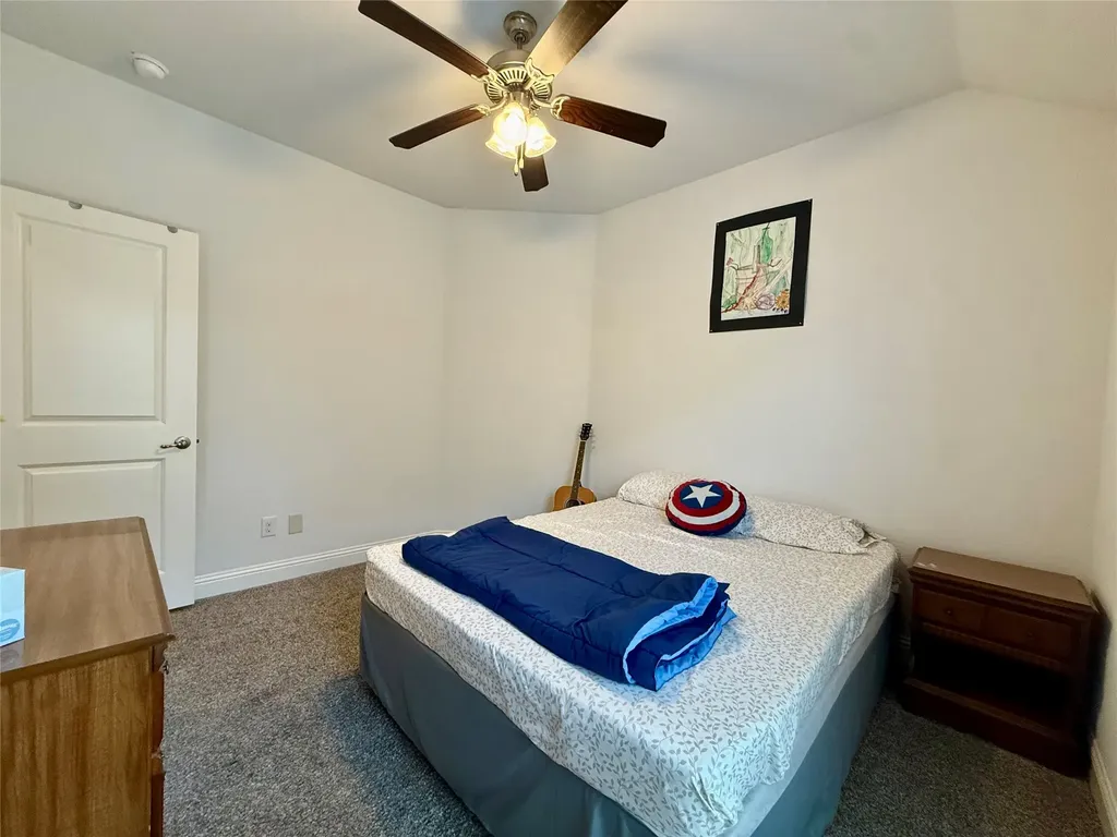 2704 Ainsworth Road Aubrey TX 76227
