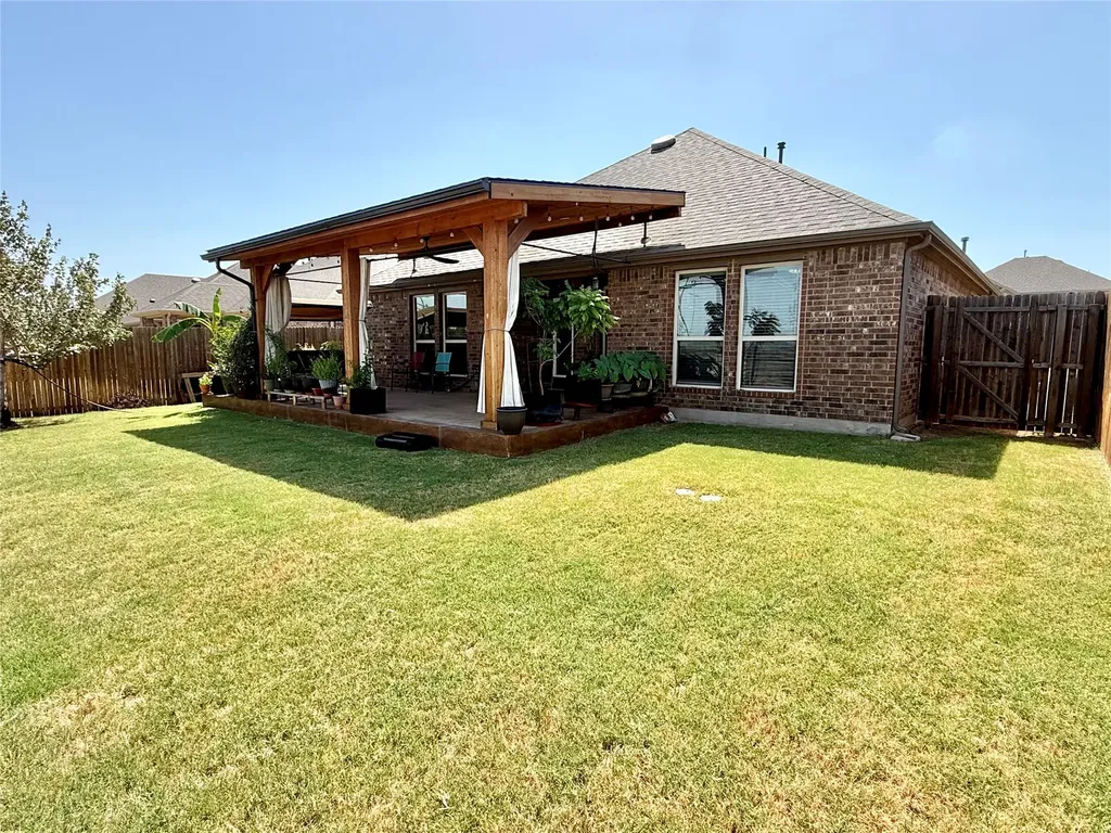 2704 Ainsworth Road Aubrey TX 76227