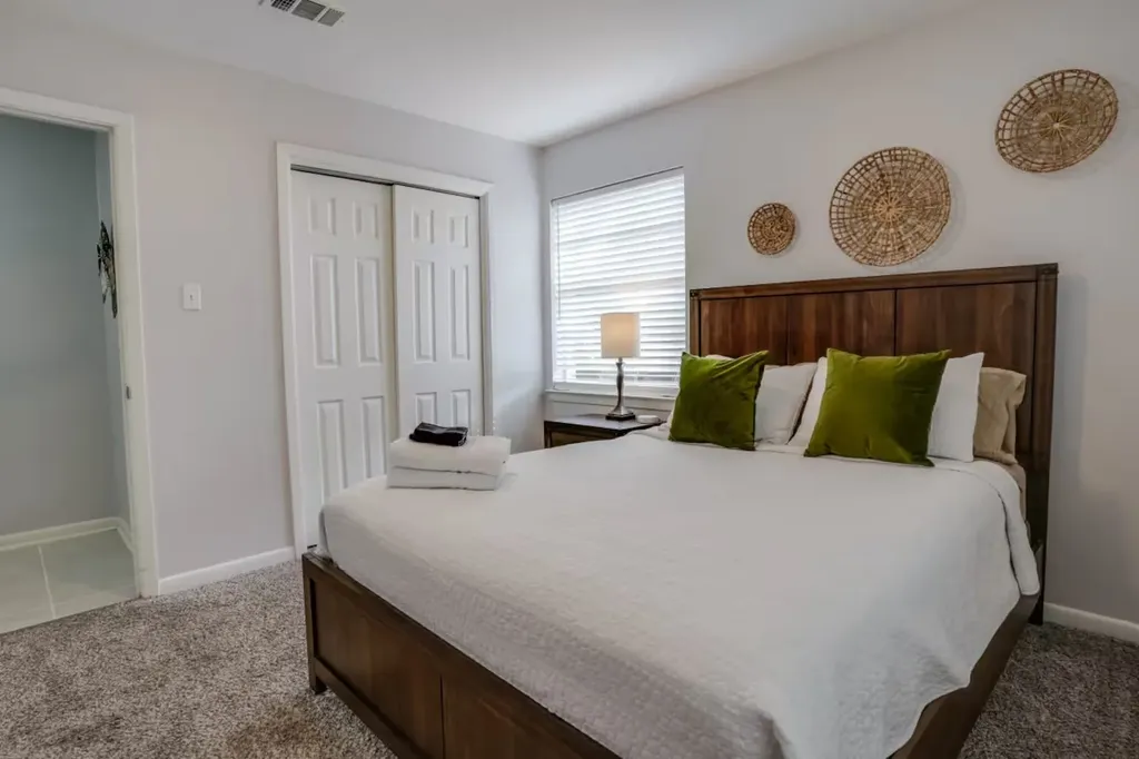 421 Apple Blossom Lane Hurst TX 76053