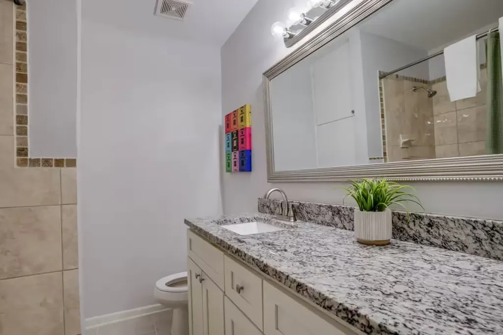 421 Apple Blossom Lane Hurst TX 76053