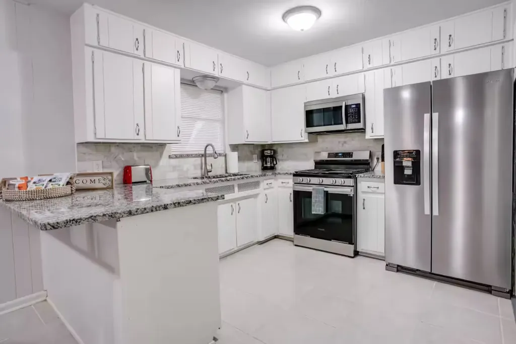 421 Apple Blossom Lane Hurst TX 76053
