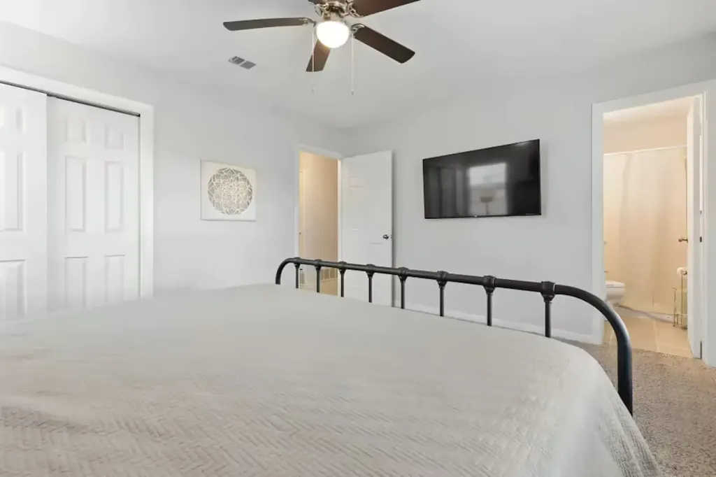 421 Apple Blossom Lane Hurst TX 76053