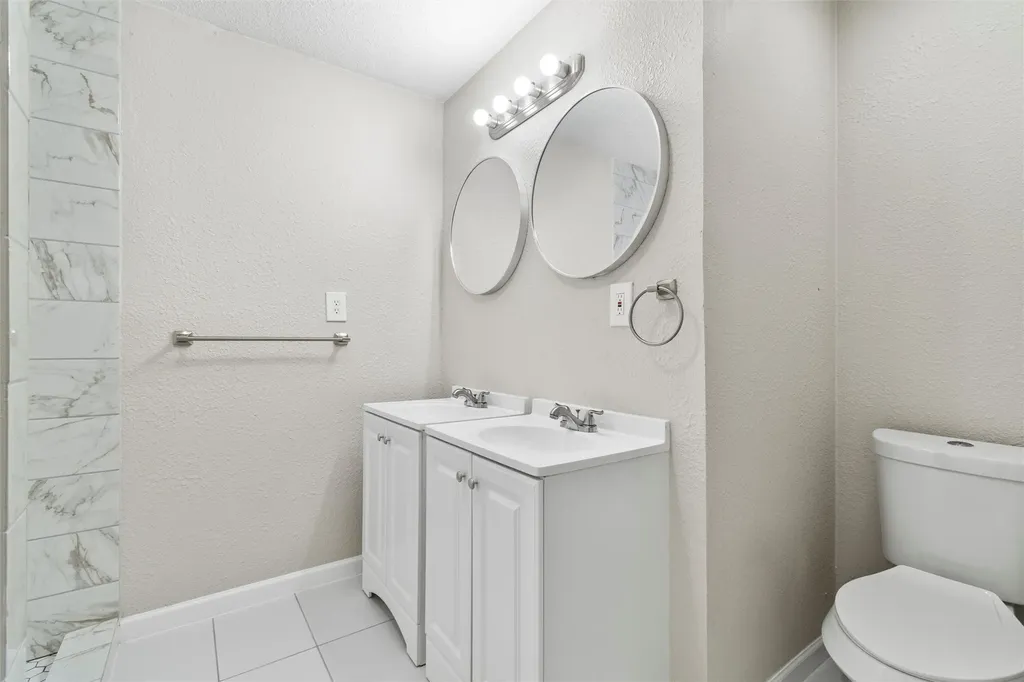 2336 Glencrest Drive Fort Worth TX 76119