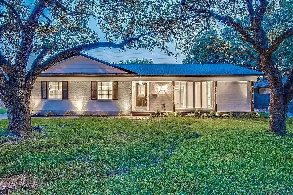 10443 Cromwell Drive Dallas TX 75229