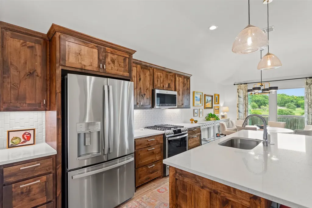 6921 Trail Rock Drive Benbrook TX 76126