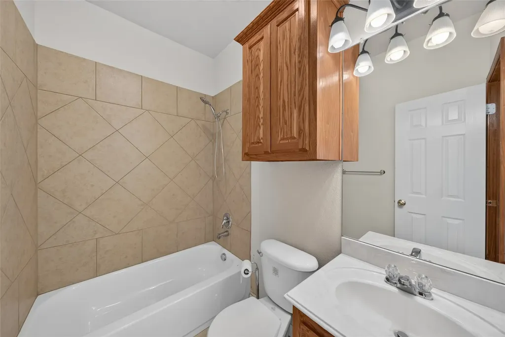 18723 Sims Lane Nevada TX 75173