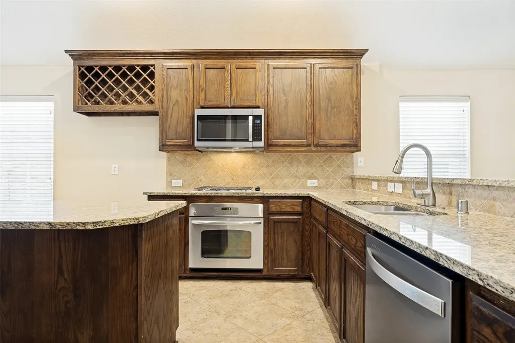1912 Grand Fairway Drive Wylie TX 75098