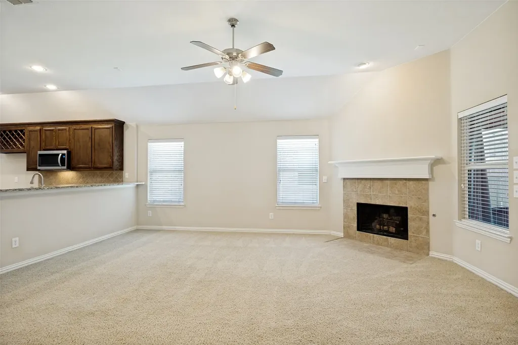 1912 Grand Fairway Drive Wylie TX 75098