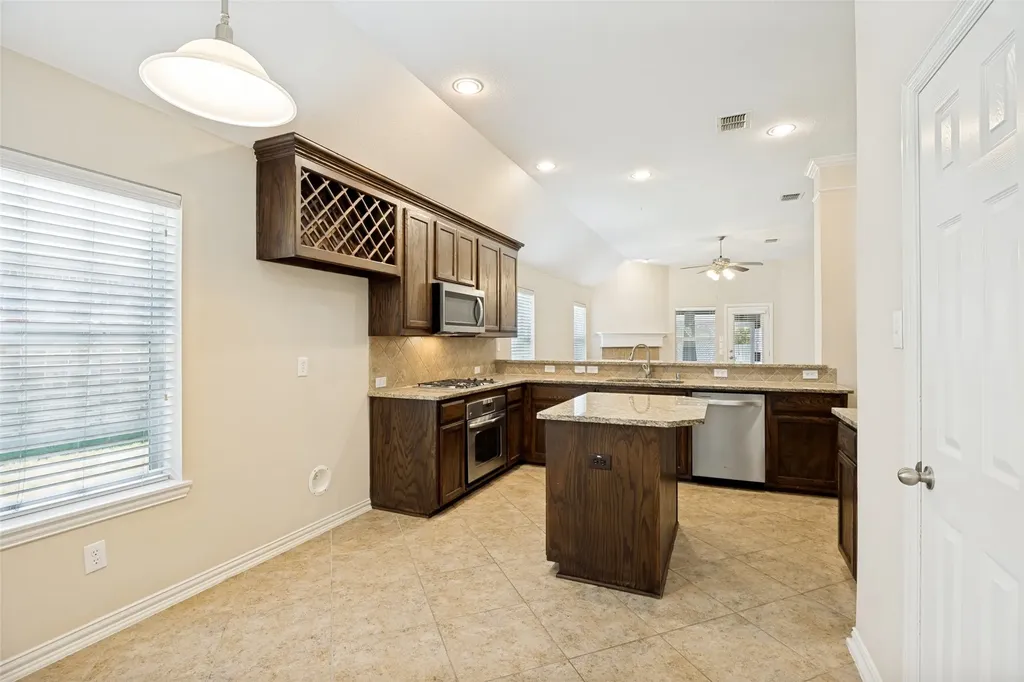 1912 Grand Fairway Drive Wylie TX 75098