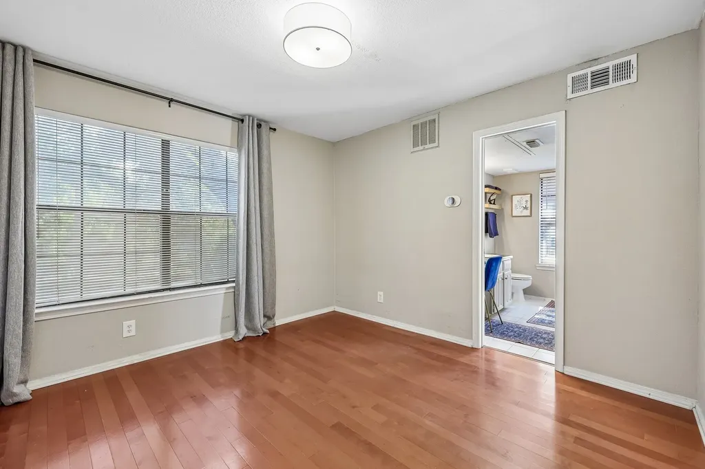 5200 Martel Avenue Dallas TX 75206