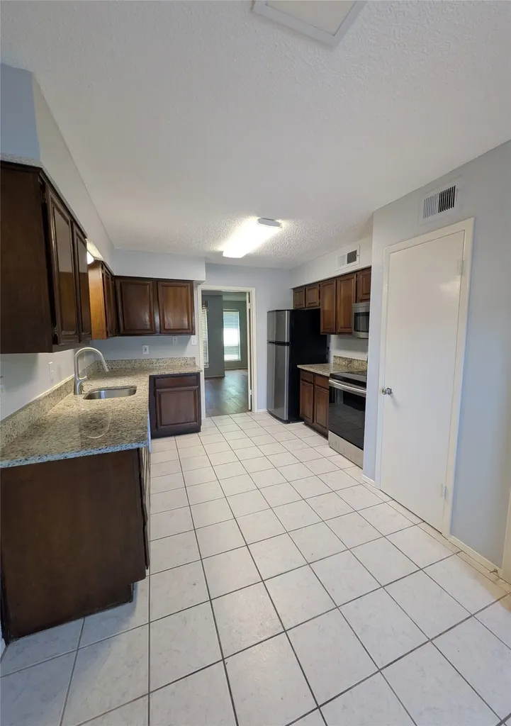 10650 Steppington Drive Dallas TX 75230
