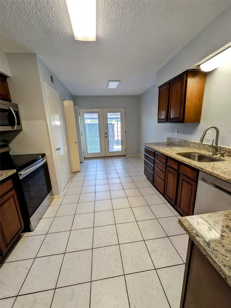 10650 Steppington Drive Dallas TX 75230