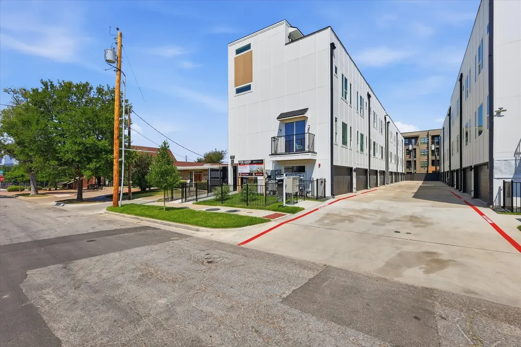 4315 San Jacinto Street Dallas TX 75204