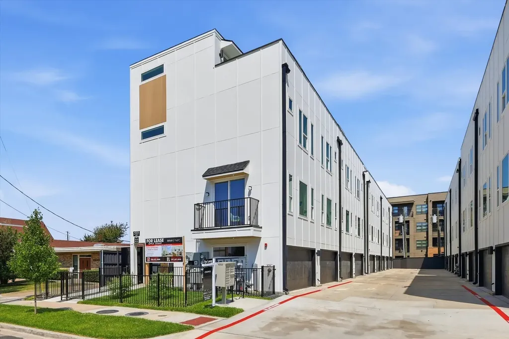 4315 San Jacinto Street Dallas TX 75204