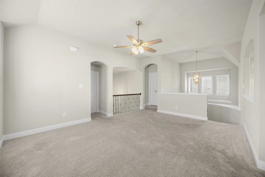 517 Lake Livingston Trail Mckinney TX 75071