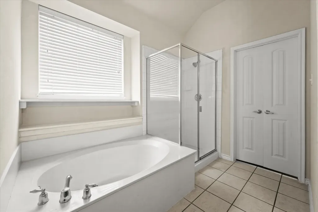 8204 Hitching Trail Mckinney TX 75070