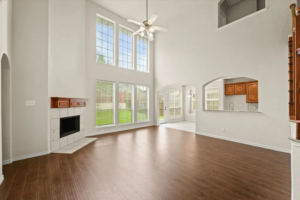 8204 Hitching Trail Mckinney TX 75070