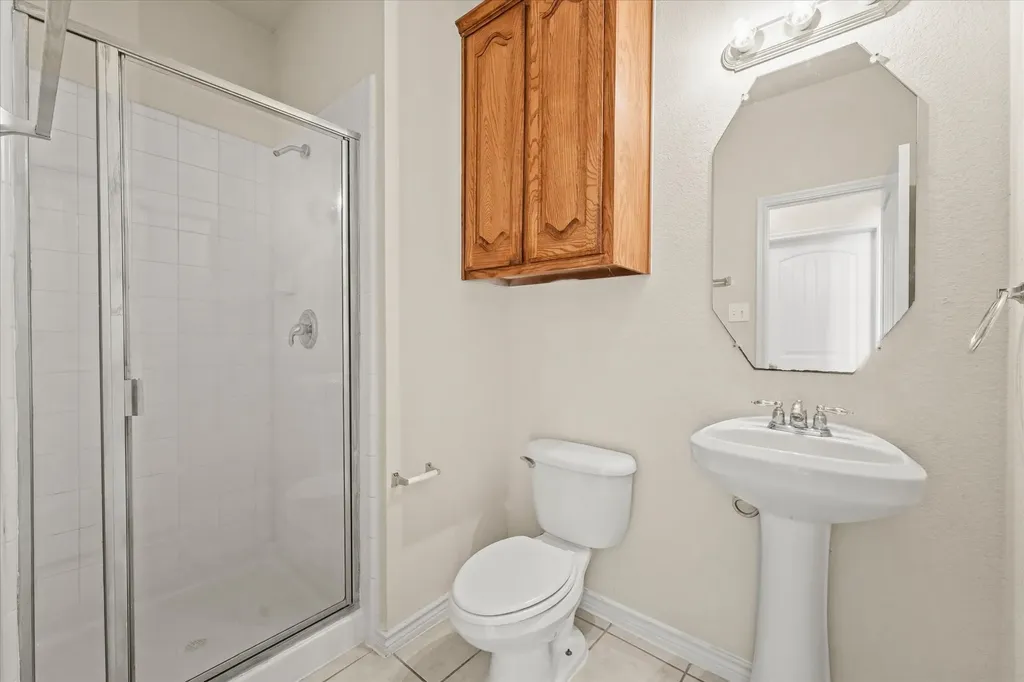 8204 Hitching Trail Mckinney TX 75070