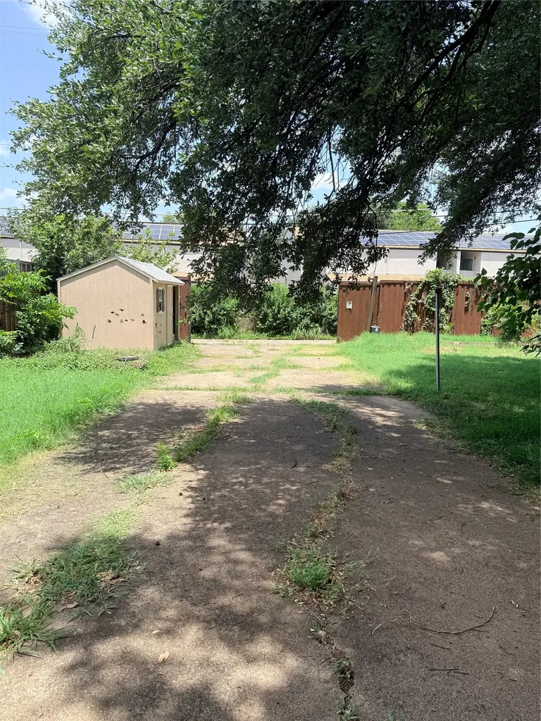 10940 Ferndale Road Dallas TX 75238