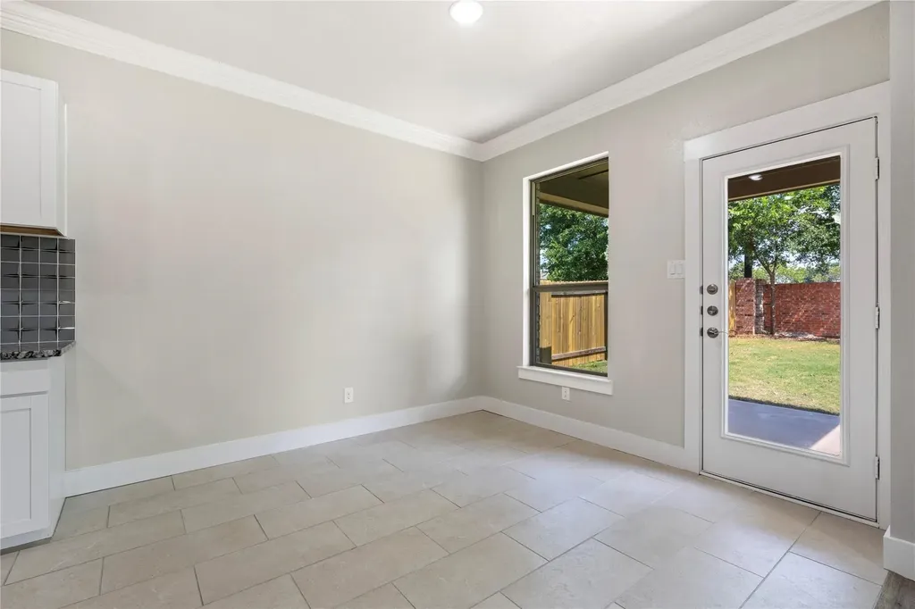 1148 Maplewood Lane Crowley TX 76036