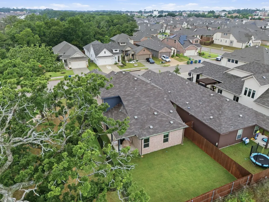 1017 King Street Aubrey TX 76227