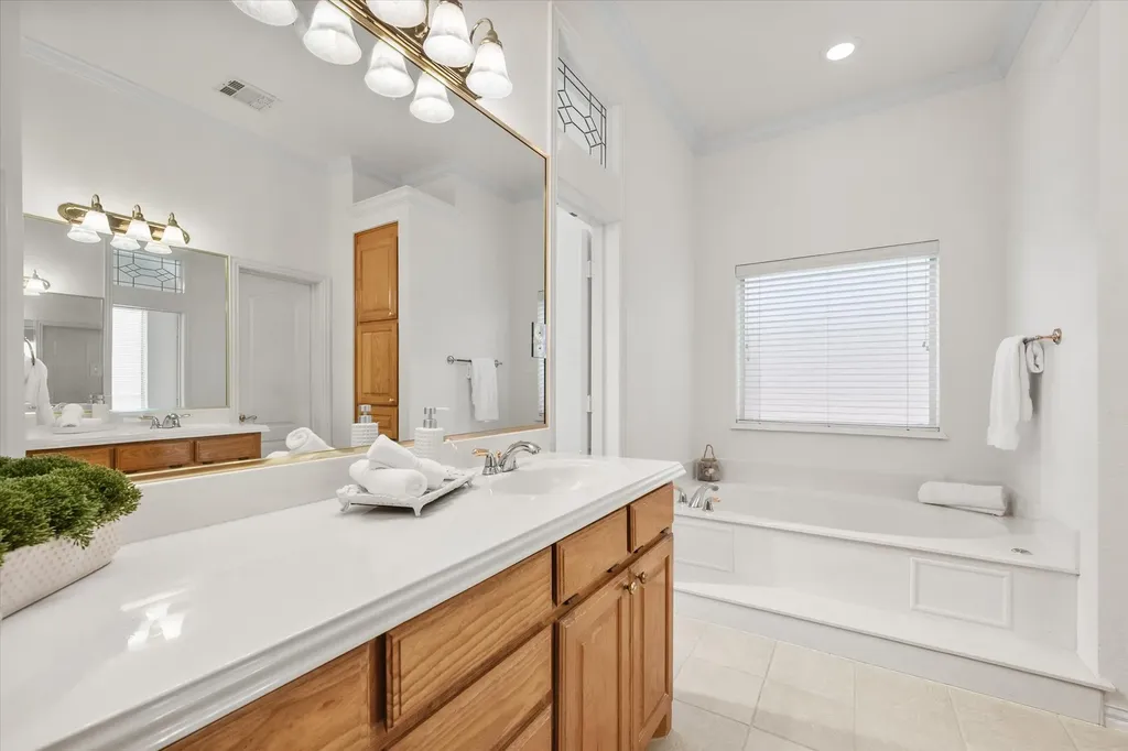 1013 Brook Arbor Drive Mansfield TX 76063