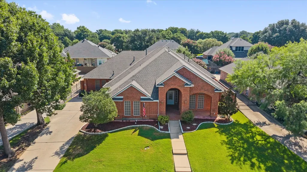 1013 Brook Arbor Drive Mansfield TX 76063