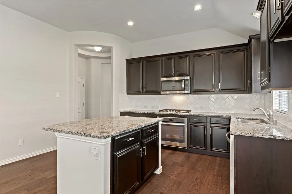 1804 Virtue Port Lane Wylie TX 75098