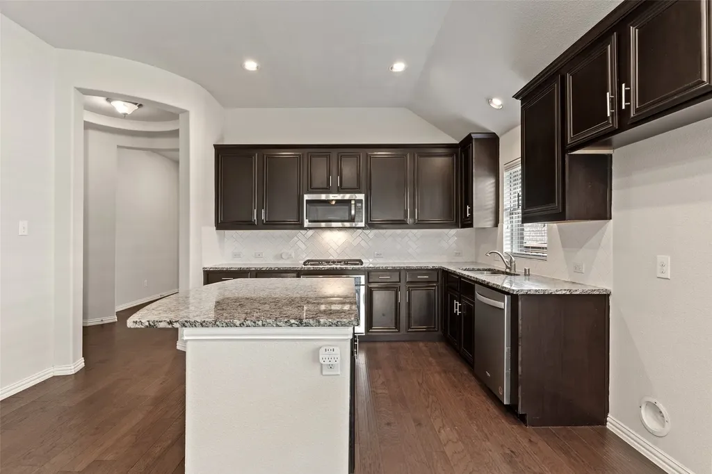 1804 Virtue Port Lane Wylie TX 75098